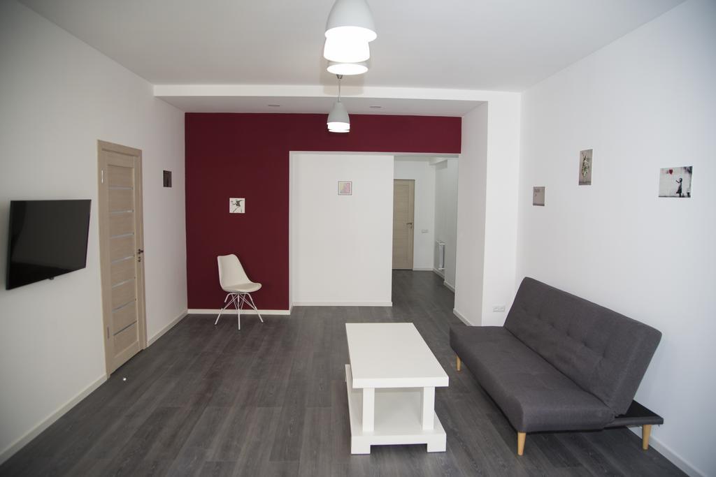 City Centre Apartments By Picnic Erevan Esterno foto