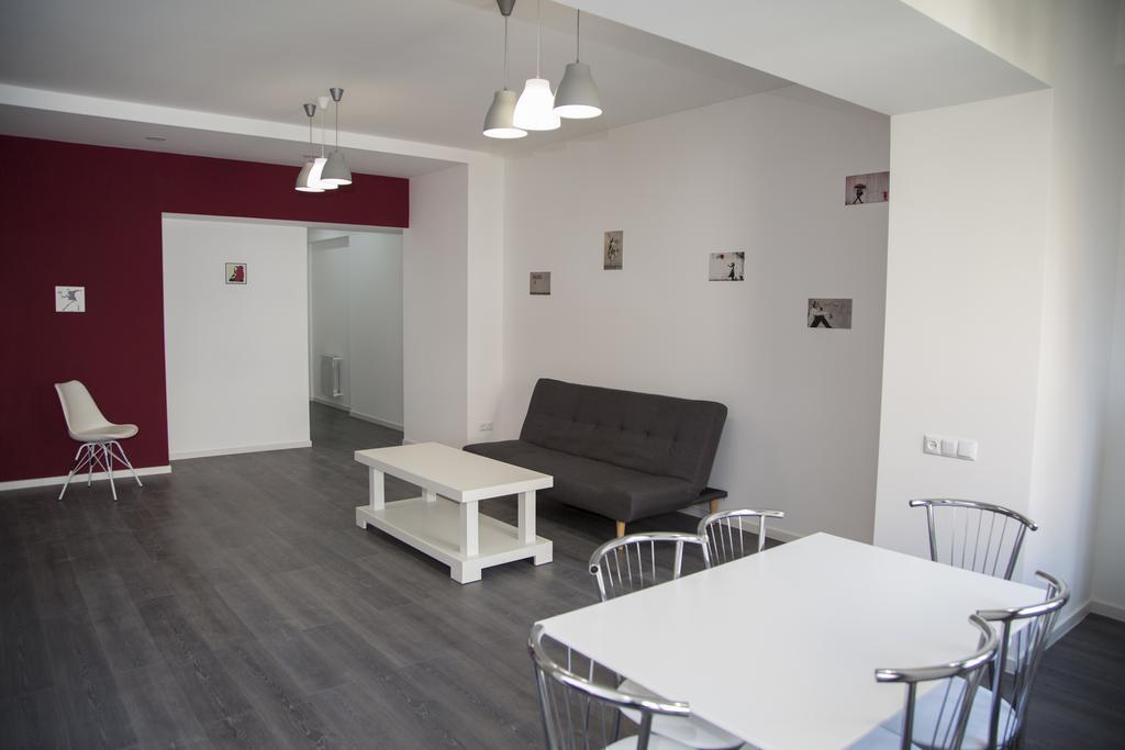 City Centre Apartments By Picnic Erevan Esterno foto