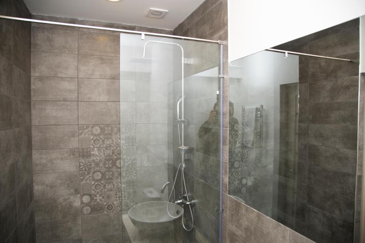City Centre Apartments By Picnic Erevan Esterno foto